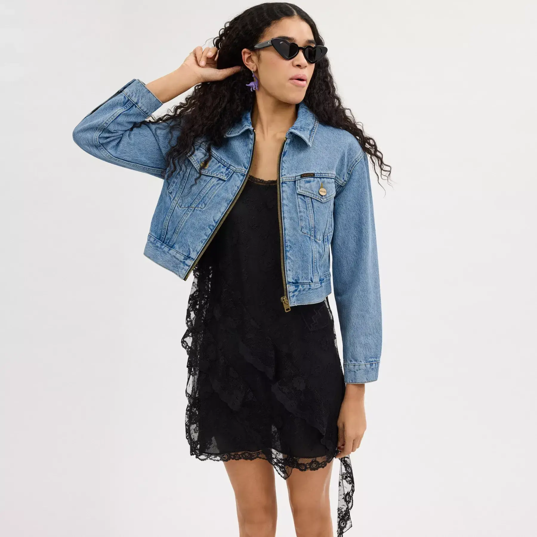 COACH Kurze Jeansjacke aus Bio-Baumwolle Blau