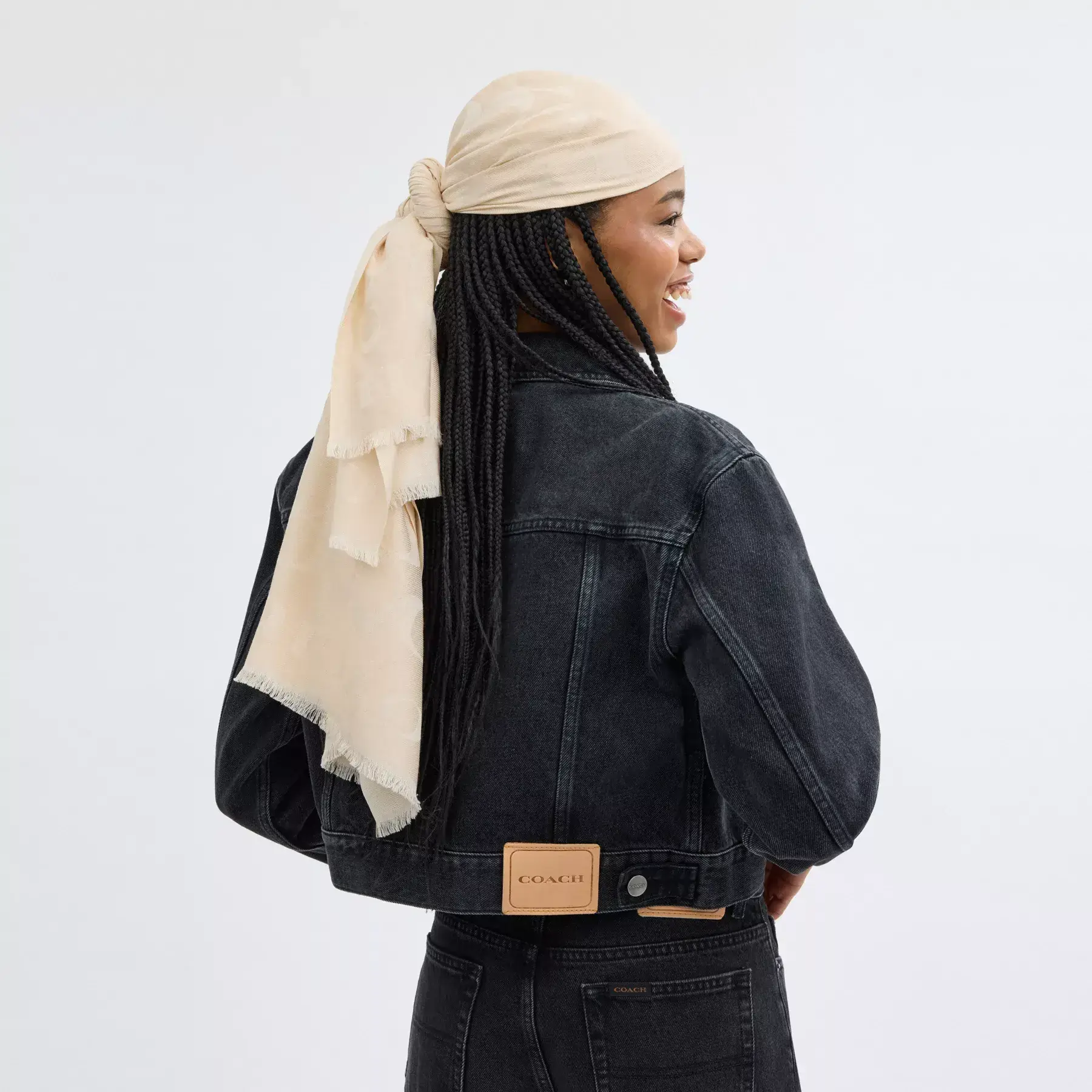 COACH Signatur-Stola Beige